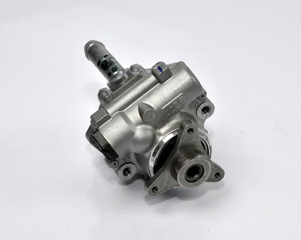 Pompa Sterzo Idraulica 8201183788
  RENAULT,NISSAN
